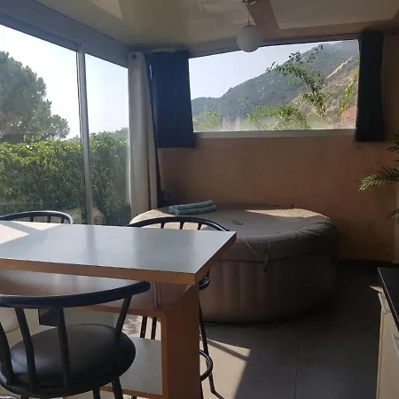 Jacuzzi Entre Et Montagne 200m Des Belles Plages Apartment Ajaccio (Corsica)